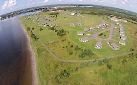 Villegiature Deux Rivieres Resort